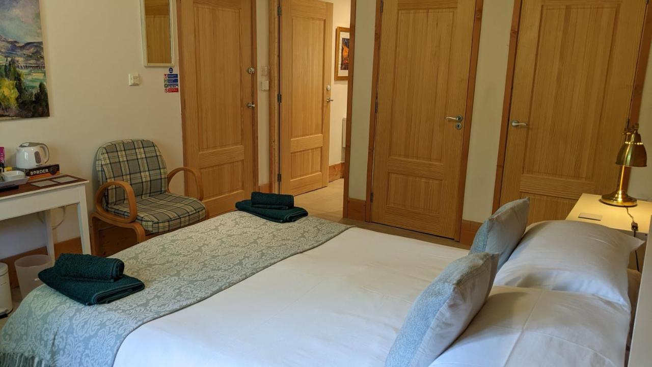 Owl Lodge Bed & Breakfast Kilmuir  외부 사진